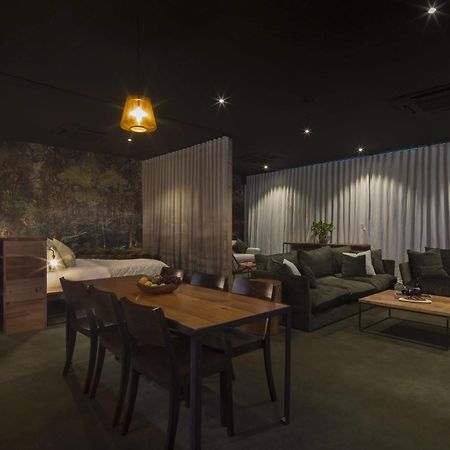 The Cinema Suites Те-Анау Экстерьер фото
